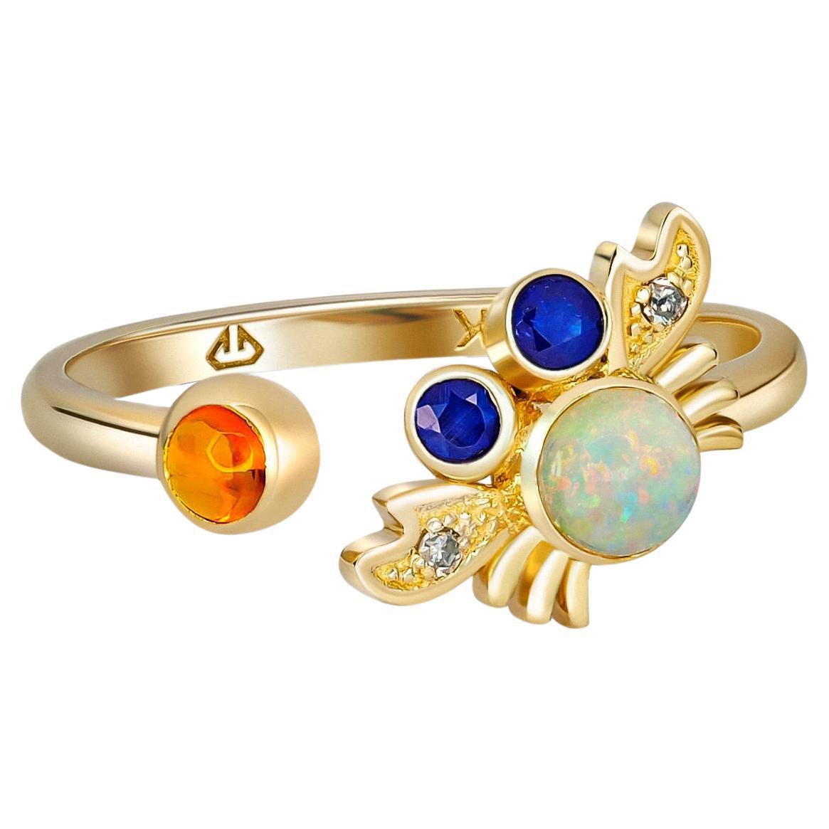 Crab gold ring with opal.  For Sale