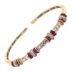 18 Karat Roségold Rubin-Armband mit Diamanten