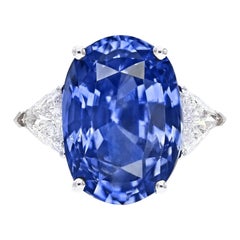 Bague en saphir bleu Cachemire certifié GIA de 10.94 carats sans chaleur et diamant taille 