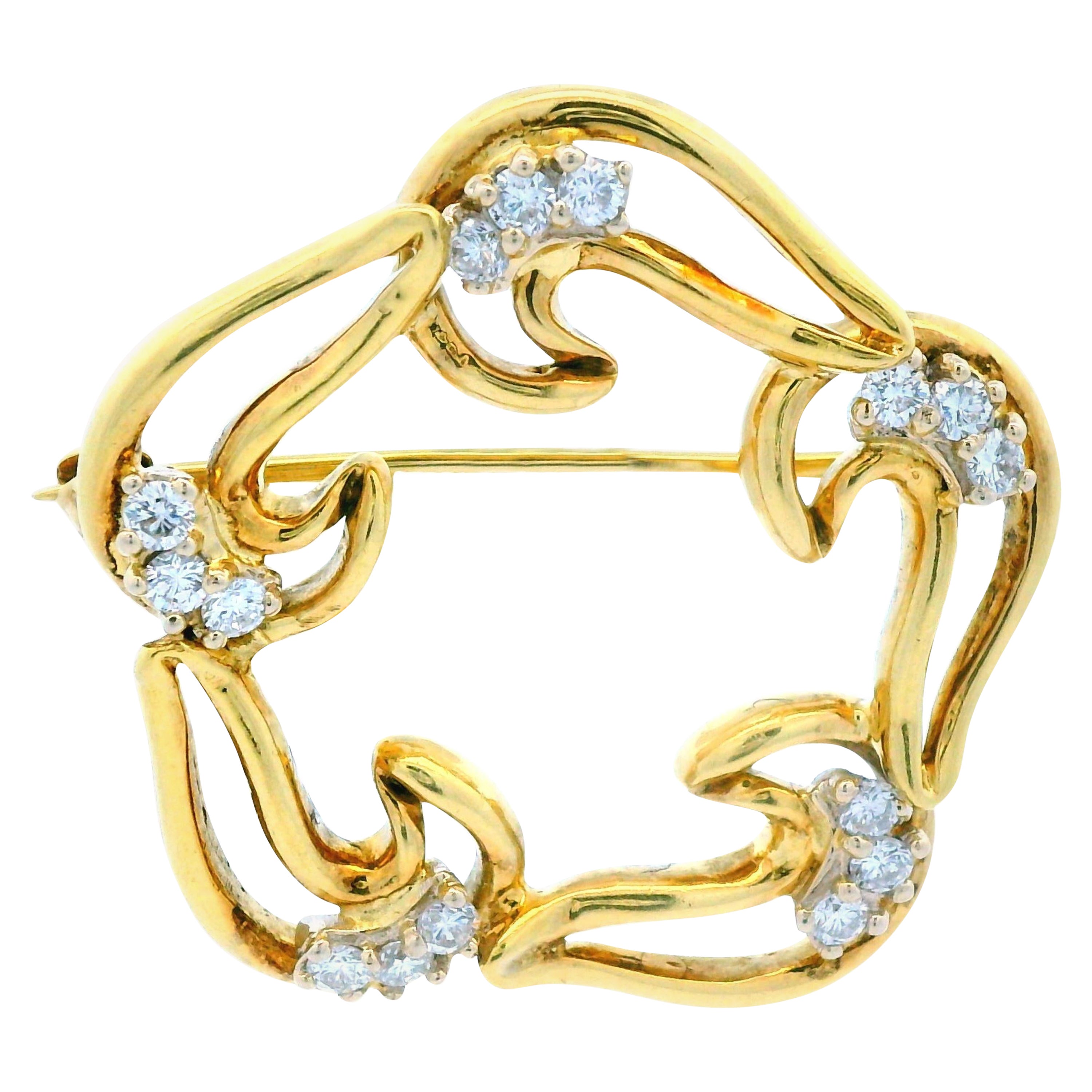 1960s 18k Yellow Gold and Diamond Pin For Sale