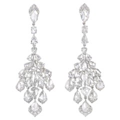 Boucles d'oreilles pendantes en or 18K avec chandelier de 6,90 carats de diamants