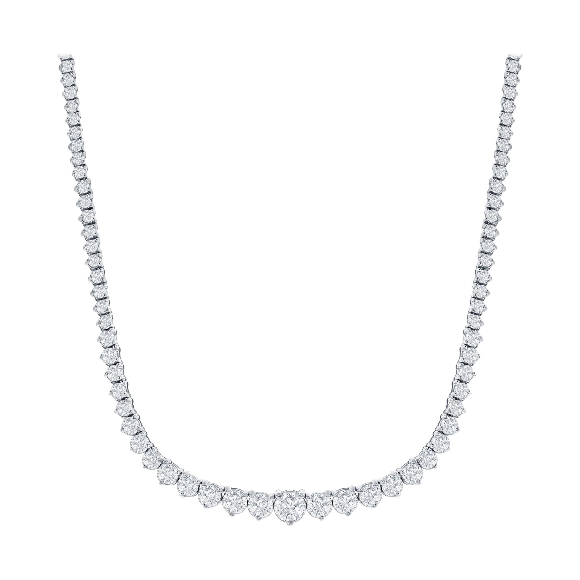 Graduated Tennis Necklace in 14k White Gold with 10.02ct of Natural Diamonds For Sale