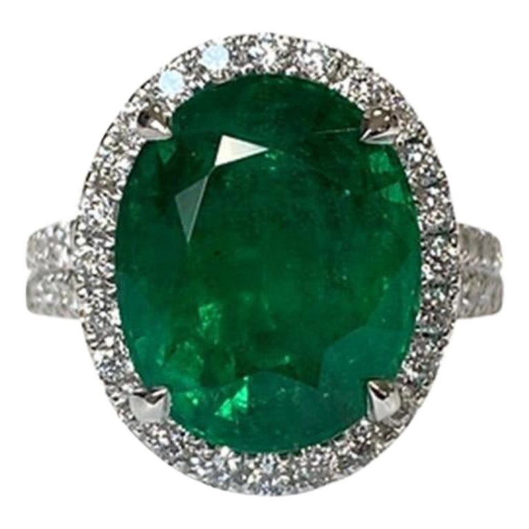7.87 CTS Emerald Oval Ring For Sale