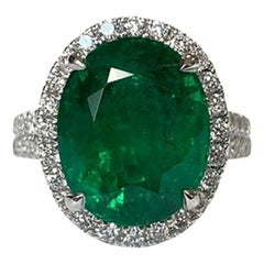 7.87 CTS Emerald Oval Ring