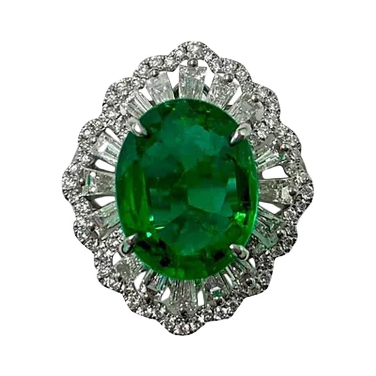 Emerald Oval Ring 5.00 cts For Sale