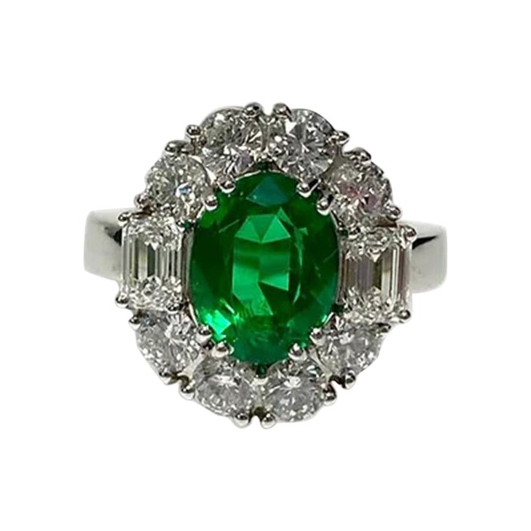Emerald Oval Ring 3.15 cts For Sale