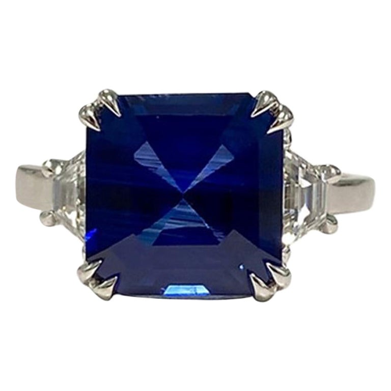 Sapphire Emerald-Cut Ring 4.90 CT For Sale