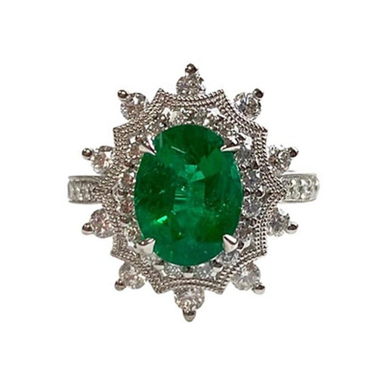 Emerald Oval Ring 2.34 CTS For Sale