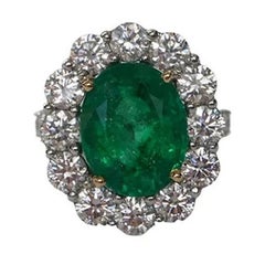 Smaragd Oval Ring 7,40 CTS