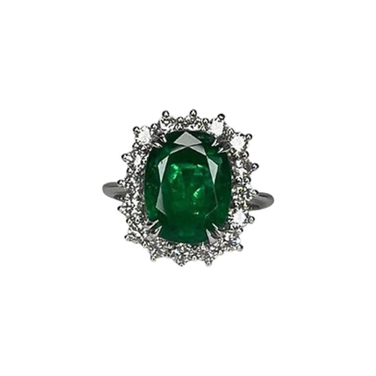 4 Carat Emerald Cushion Ring For Sale