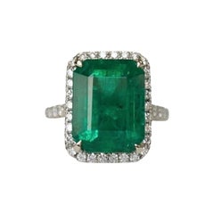 7,8 Karat Smaragd-Smaragd-Ring mit Smaragdschliff