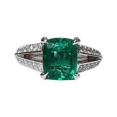 1.93 Carat Emerald Cushion Ring