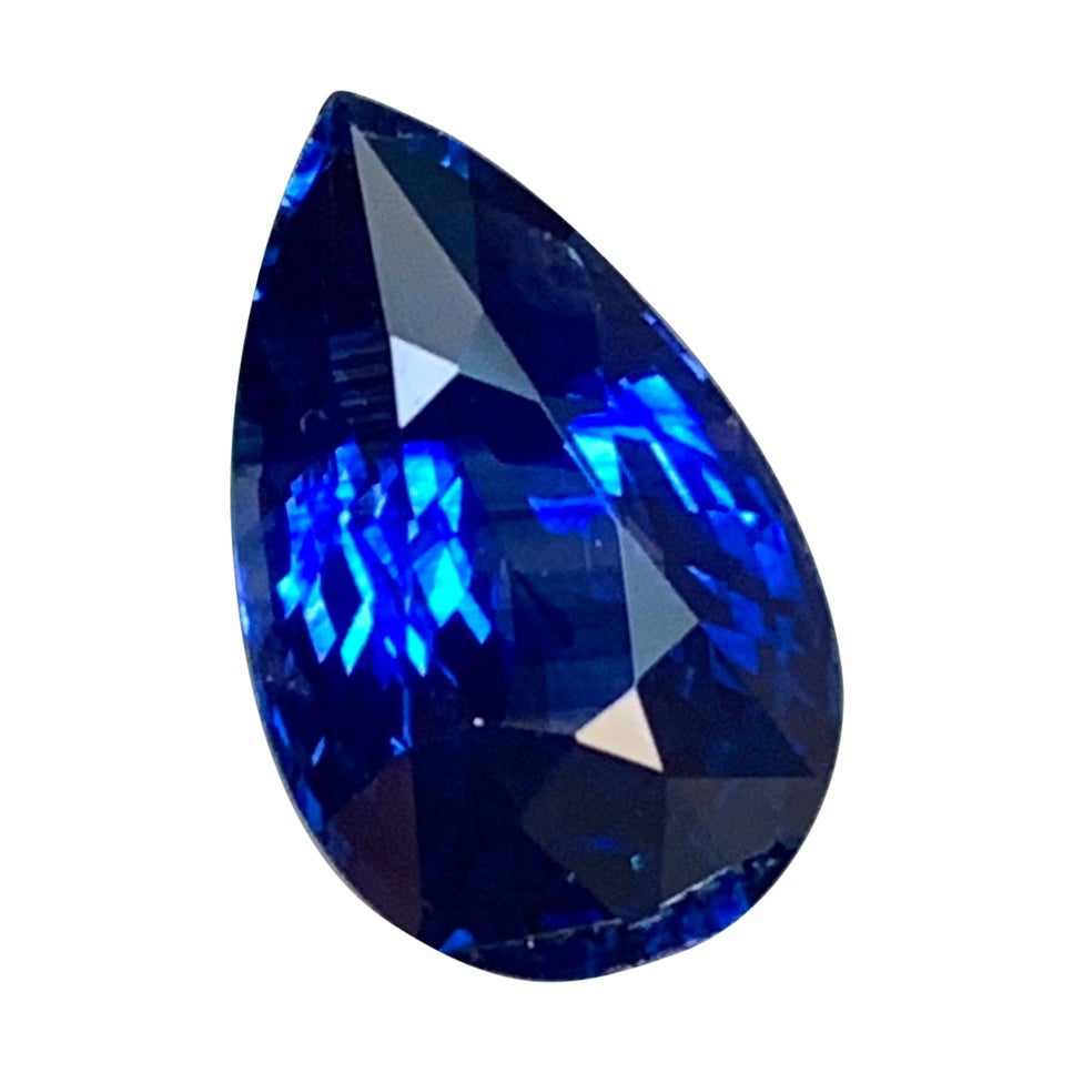 GRS Certified 6.10 Cts Royal Blue Top Grade Natural Sapphire Eye Clean For Sale