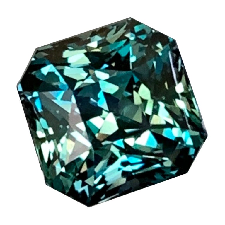 AIGS Certified 5.19 Cts Unheated Premium Quality Rare Natural Teal Sapphire  For Sale