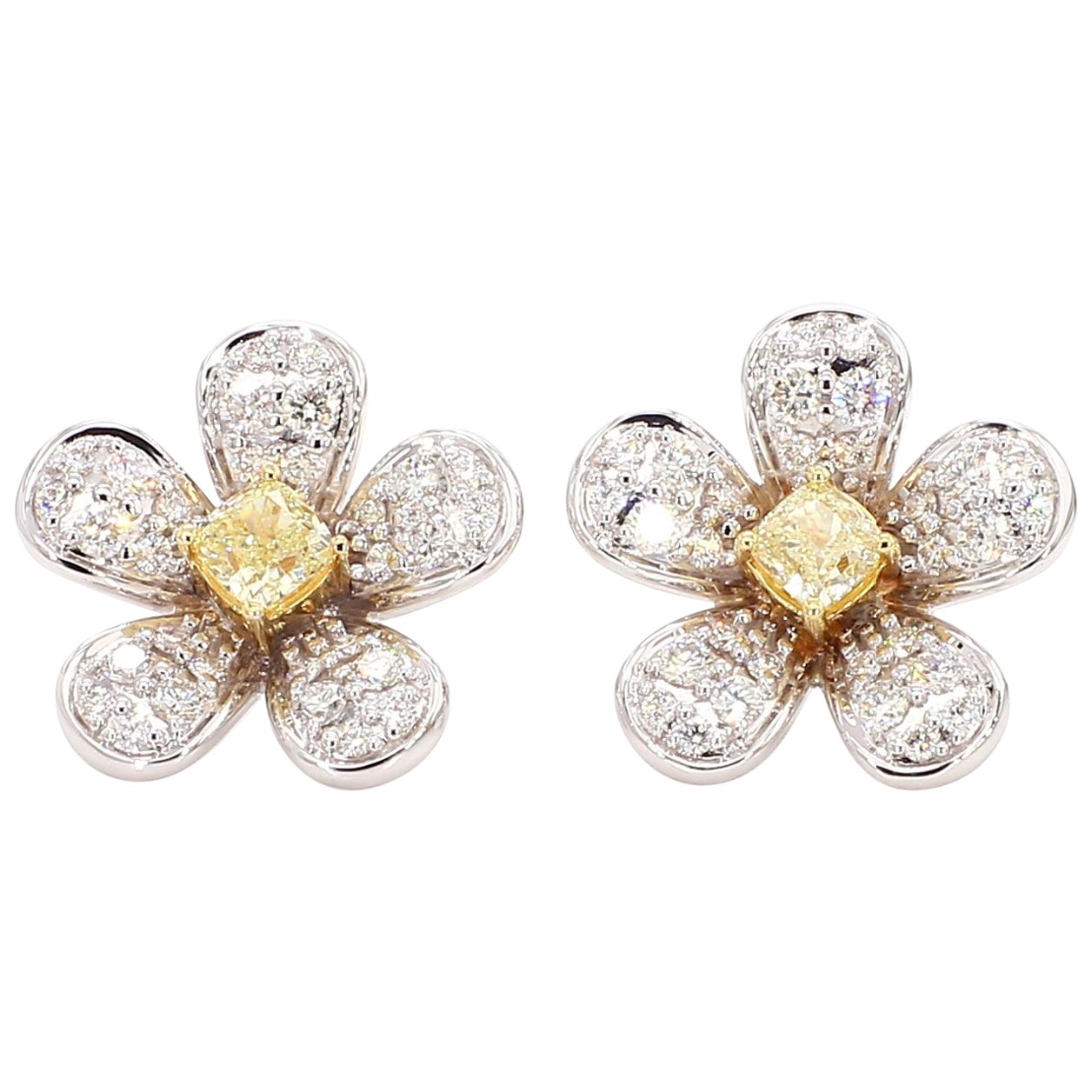 Natural Yellow Cushion Diamond 1.27 Carat TW Gold Stud Earrings For Sale
