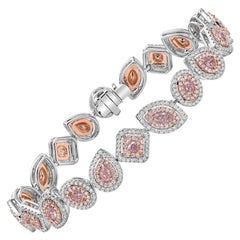 Bracciale a forma mista con diamanti rosa da 5 carati