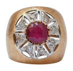 Retro Ruby, Diamonds, 18 Karat Rose Gold Ring.
