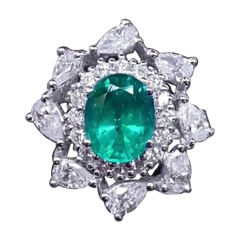 AIG Certified 3.10 Carats Zambia Emerald  2.80 Ct Diamonds 18K Gold Ring For Sale
