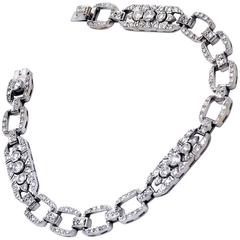 Art Deco Style Diamonds and Gold Link Bracelet 9