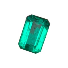 Afghanistan(Panjshir) 1.13 Ct Vivid Green Premium Grade Emerald Guild Certified 