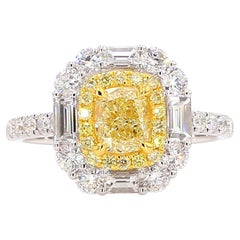 GIA-zertifizierter natürlicher gelber Diamant im Kissenschliff 2.10 Karat TW Gold Cocktail-Ring