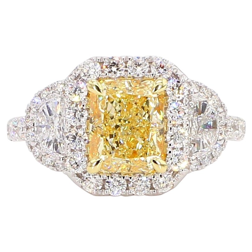 GIA Certified Natural Yellow Radiant Diamond 3.21 Carat TW Plat Cocktail Ring For Sale