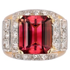 Französisch, 1950er Jahre, 6 Karat Turmalin Diamanten 18 Karat Roségold Tank-Ring