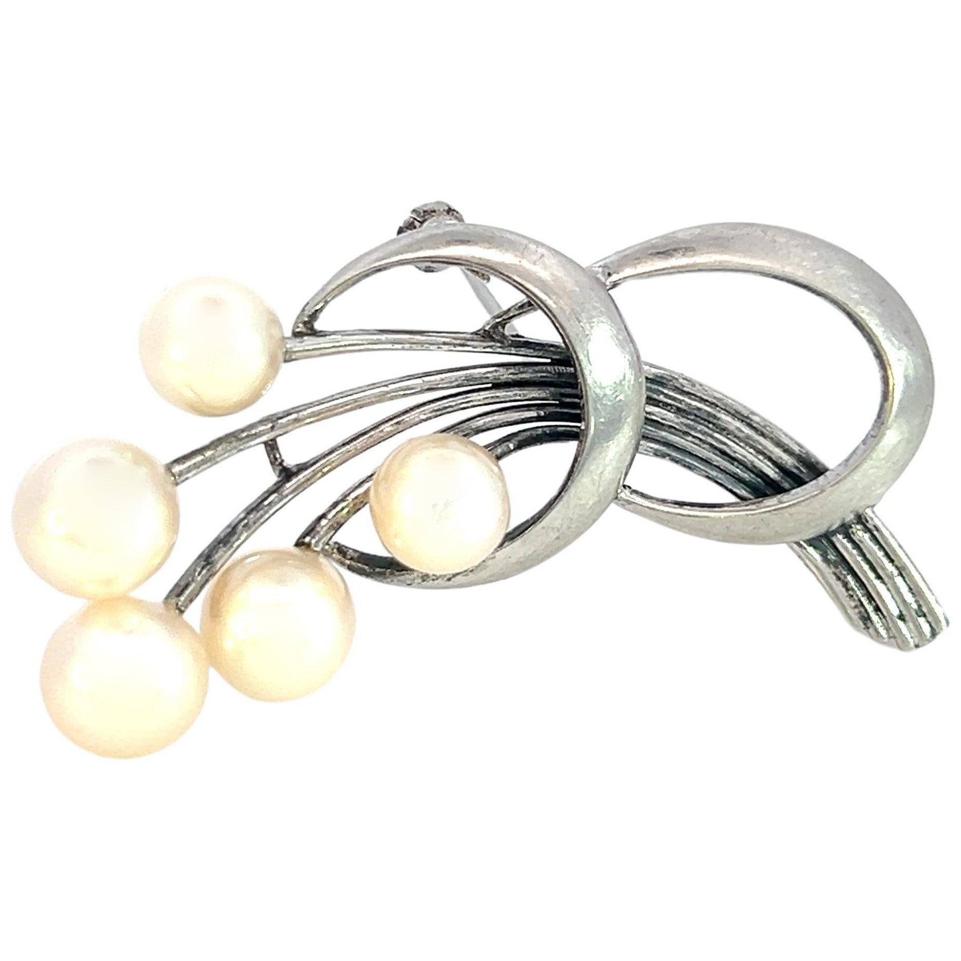 Mikimoto Estate Akoya Pearl Brooch 6.80 mm Silver