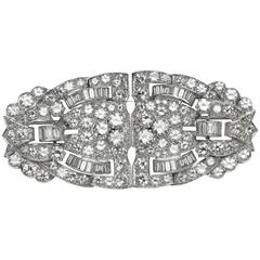 1930s French Art Deco Double Clip Diamonds and Baguettes Platinum Brooch 
