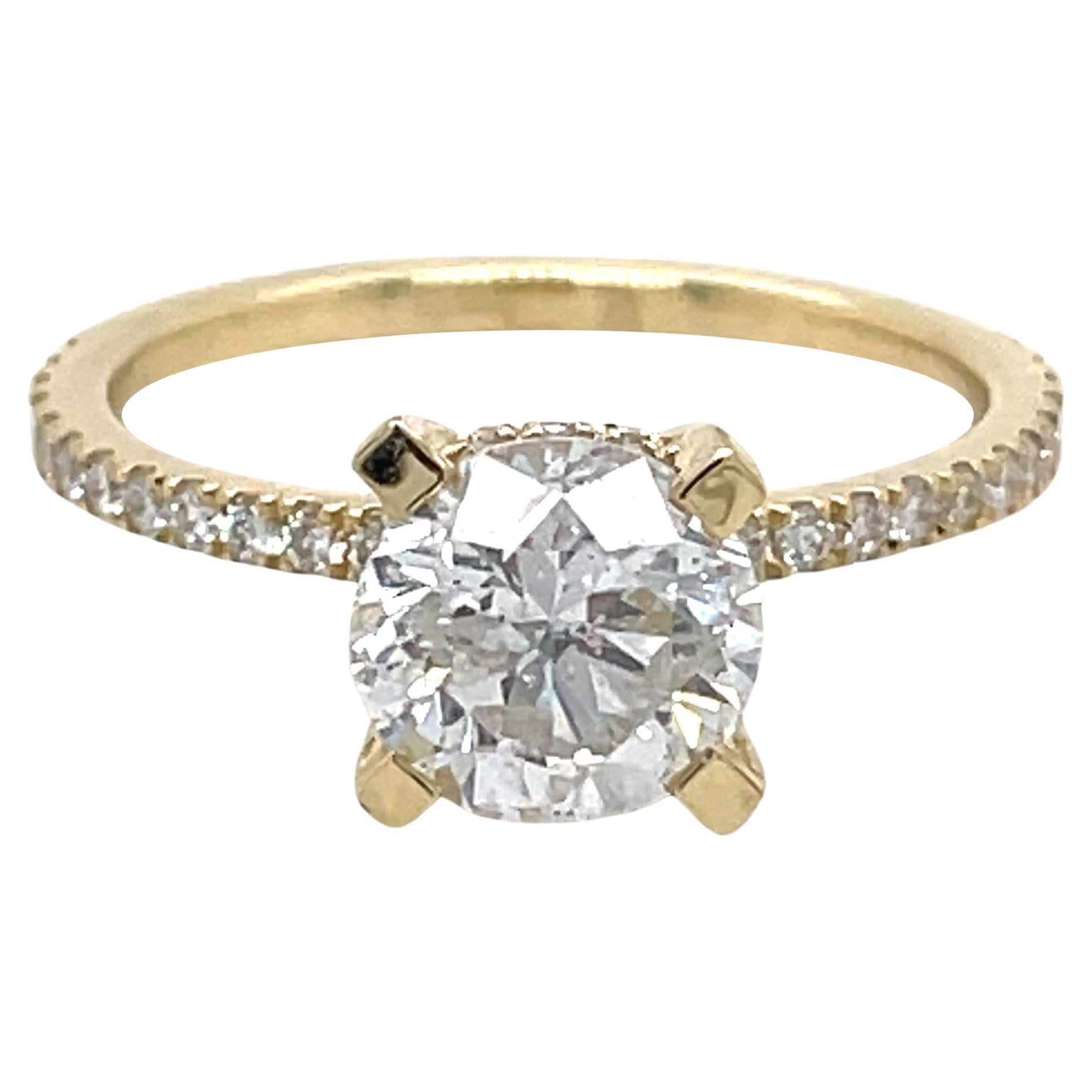 Classic engagement ring, 1.9ct diamonds ring, 14K Yellow Gold, GWLAB certifaed For Sale