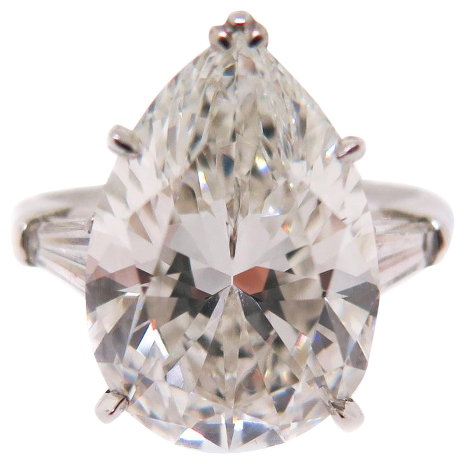 Harry Winston 6.83 carat Pear shaped Diamond Platinum engagement Ring