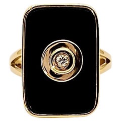 Vintage 1970s Ring in Yellow Gold, Diamond and Onyx