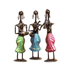 Set aus 3 schwarzen Musical Lady Doll-Stücken