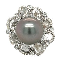 18K White Gold Black Pearl Ring with Diamonds