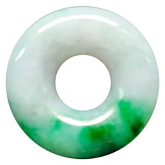 Natürlicher Vivid Gradient Grüner Halo Donut Jadeit, Runder Kreis Jade-Anhänger