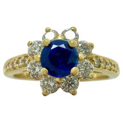 Vintage Tiffany & Co. Cornflower Blue Round Sapphire Diamond Flower 18k Yellow Gold Ring