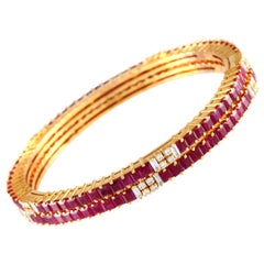 18K Yellow Gold 1.15 ct Diamond and 12 ct Ruby Two-Piece Bangle Bracelet
