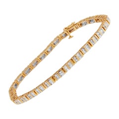 14K Yellow Gold 2.00 cttw Round and Baguette-Cut Diamond Bracelet