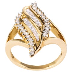 10K Yellow Gold 1/2 Cttw Round and Baguette Cut Diamond Cocktail Ring