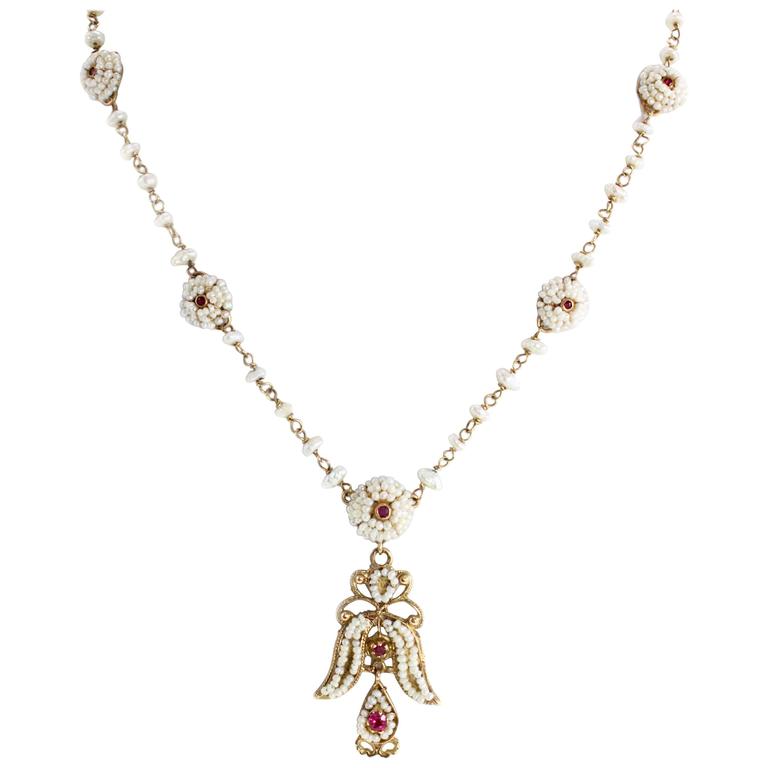 Ruby Pearl Gold Bourbon Style Necklace For Sale at 1stdibs