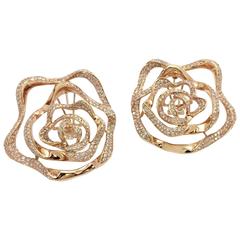 Diamond 18kt Rose Gold Flower Design Earrings 