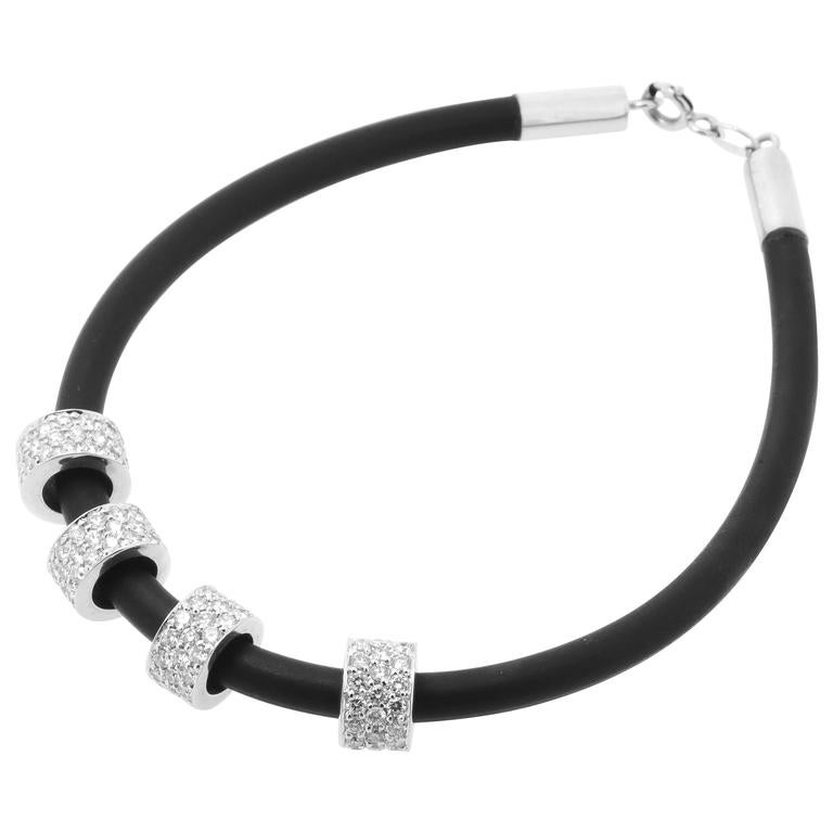 Gold and Diamond 18K Gold Bracelet For Sale at 1stDibs