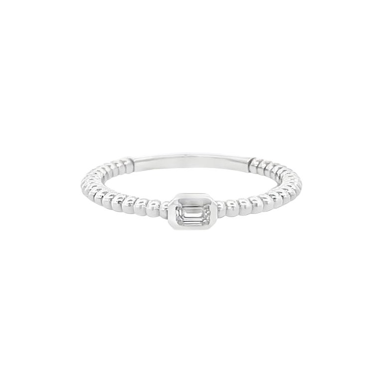 Diamond Emerald Ring 0.10CT 14K in White Gold G color VS clarity