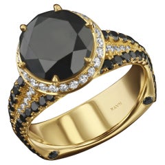 House of RAVN, Ring aus 18 Karat Gold, 3,77 Karat schwarzer Diamant