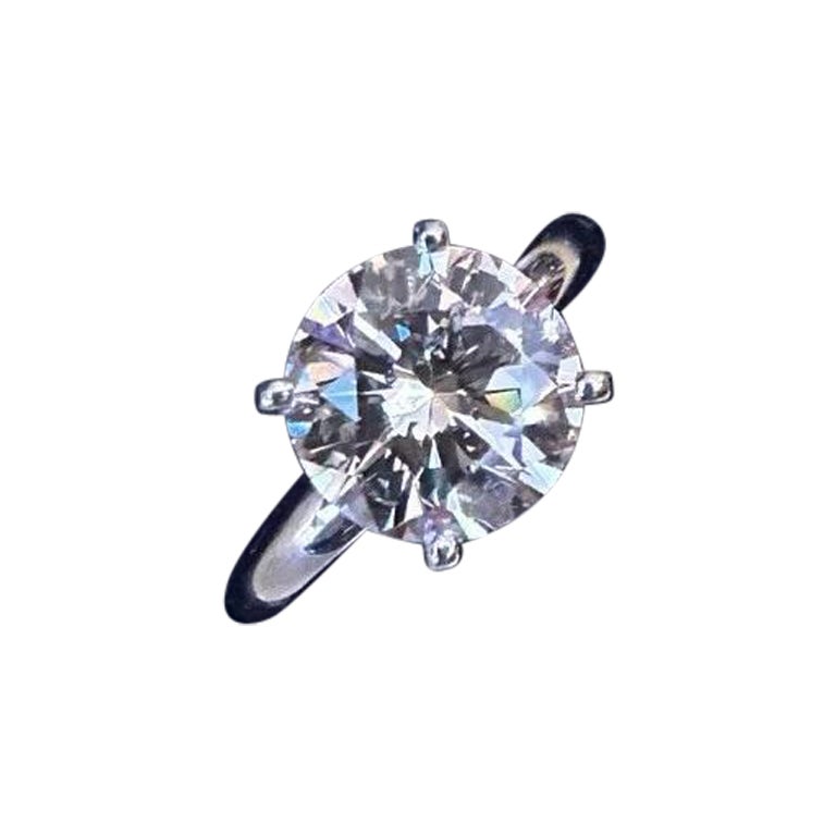 GIA 3,26 quilates Anillo solitario de diamante brillante redondo en platino en venta