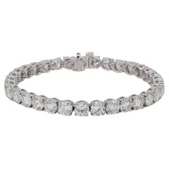 GIA Certified 23 Carat Round Brilliant Cut Diamond 18 Carat Bracelet