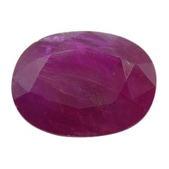 Rubis rouge ovale du Vietnam de 4.21 carats