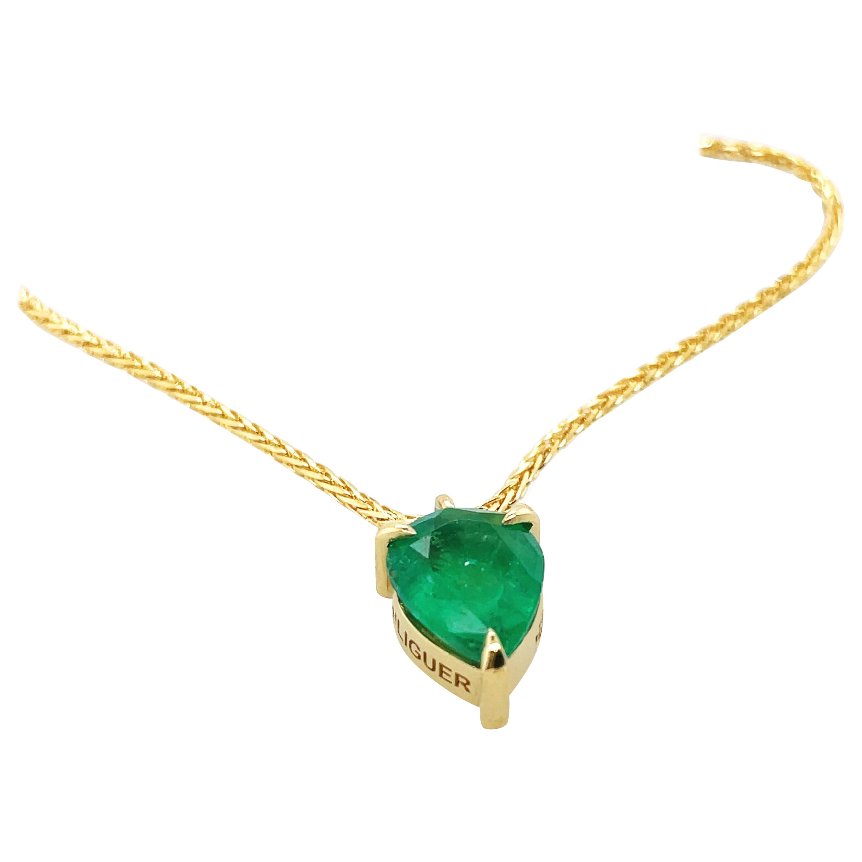  1ct Natural Pear Cut Emerald Pendant Necklace

Claw set 
Pear cut emerald
Zambian Emerald
Extender style chain
50cm extender chain
Sharp Ohliguer claws
Ethically sourced gold
Stamped 'OHLIGUER' 750 
Available in 18ct yellow, rose white or