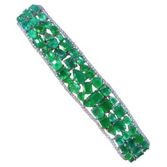 AIG Certified 86.00 Ct Zambian Emeralds  Diamonds 18K Gold Bracelet