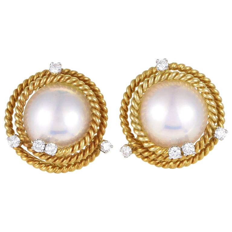 Tiffany And Co Schlumberger Pearl Diamond Gold Earrings At 1stdibs Tiffany Co Schlumberger Pearl Diamond Gold Earrings For